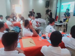 Mga Mandaragat sinasanay para sa kaligtasan sa Region 6 bahagi ng Day 1 ng Ship Onboard Familiarization ng MARINA